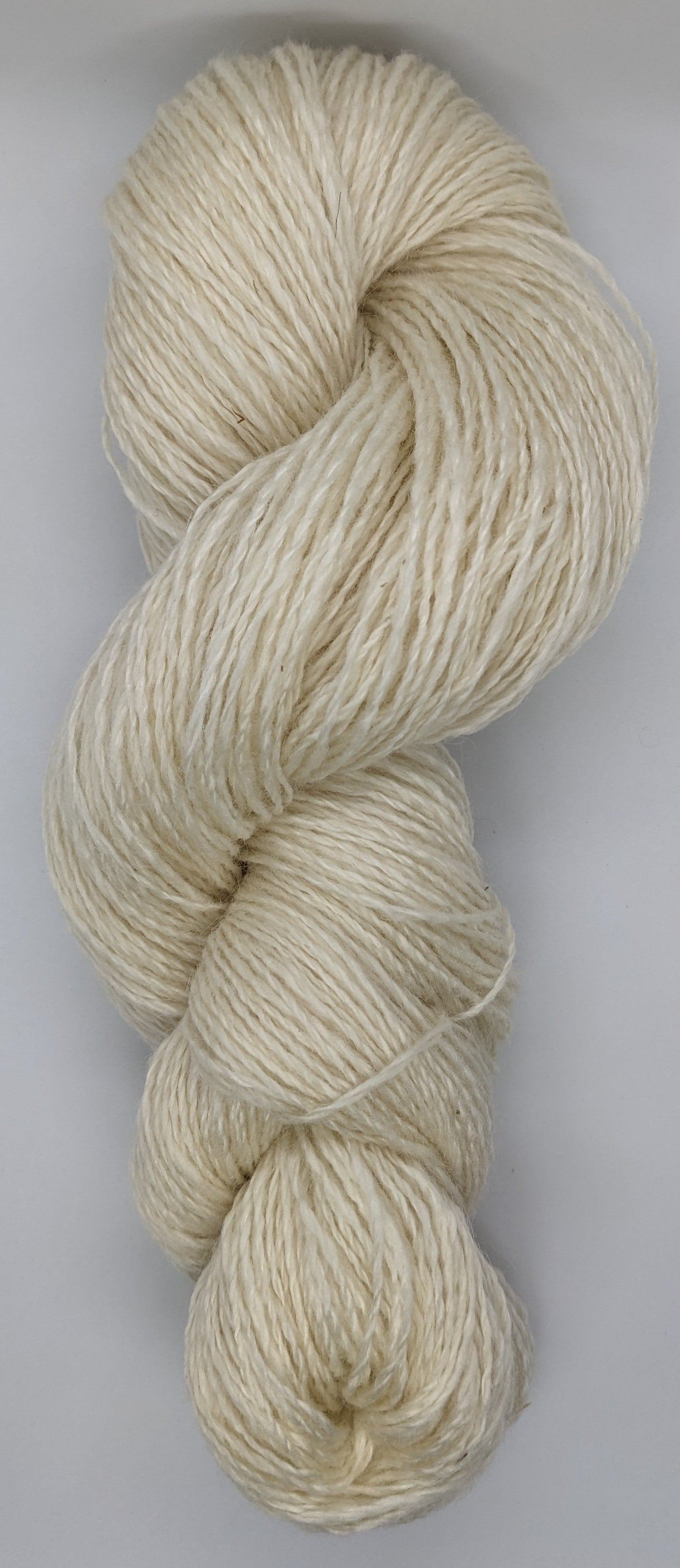 jolie, fingering weight, 100g, bare yarn