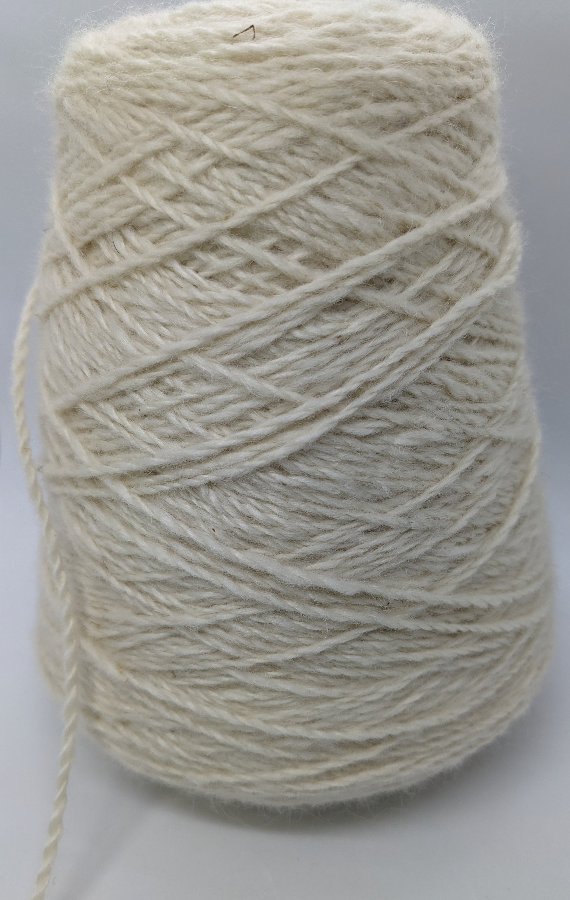 lady, light worsted, cone, bare yarn